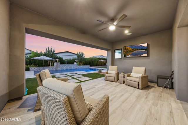 21976 E VIA DE ARBOLES --, Queen Creek, AZ 85142