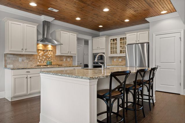 7997 Hampton Cove Drive, Ooltewah, TN 37363