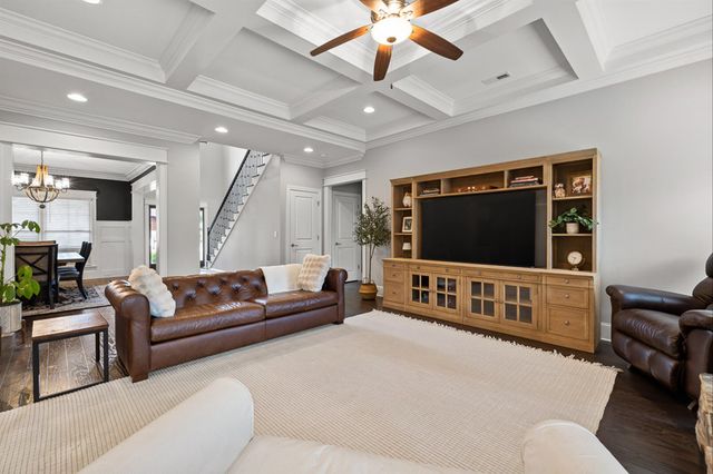 7997 Hampton Cove Drive, Ooltewah, TN 37363
