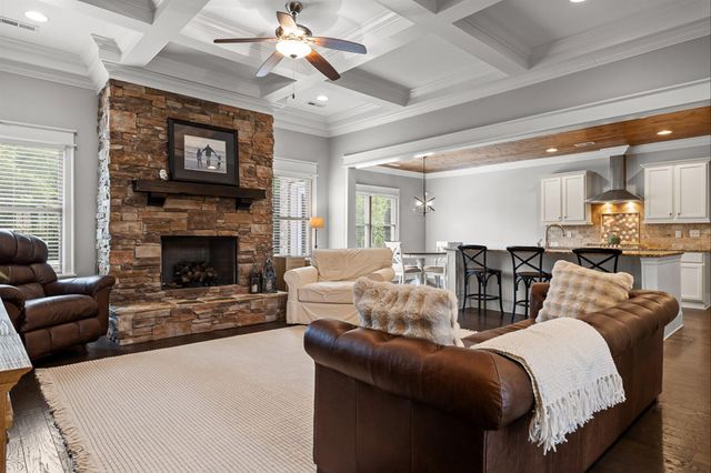 7997 Hampton Cove Drive, Ooltewah, TN 37363