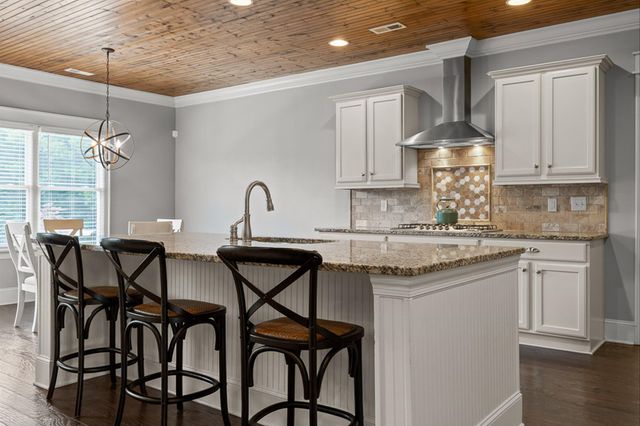 7997 Hampton Cove Drive, Ooltewah, TN 37363