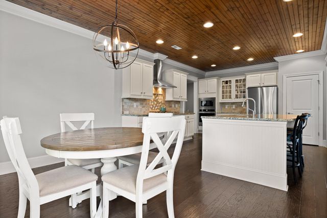 7997 Hampton Cove Drive, Ooltewah, TN 37363