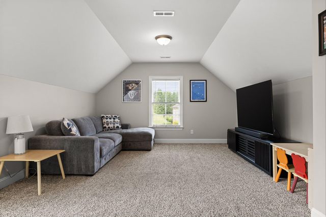 7997 Hampton Cove Drive, Ooltewah, TN 37363
