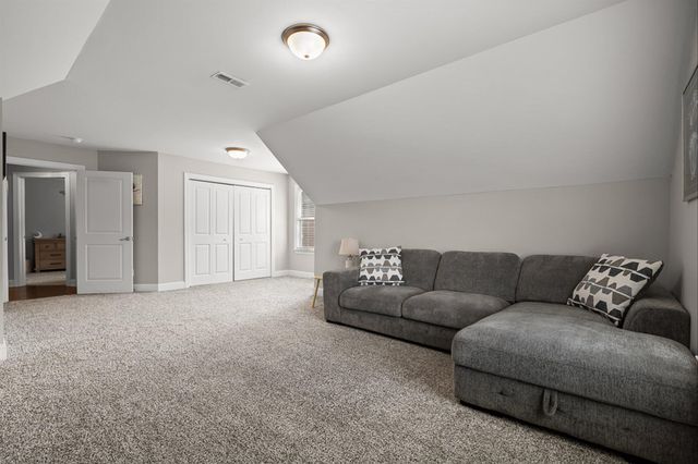 7997 Hampton Cove Drive, Ooltewah, TN 37363