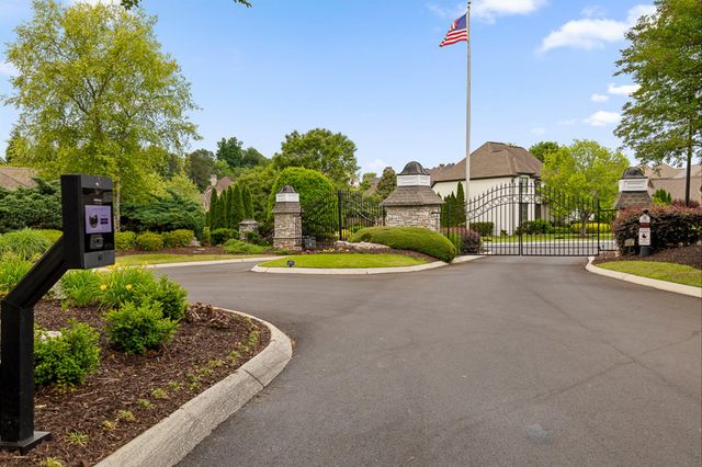 7997 Hampton Cove Drive, Ooltewah, TN 37363