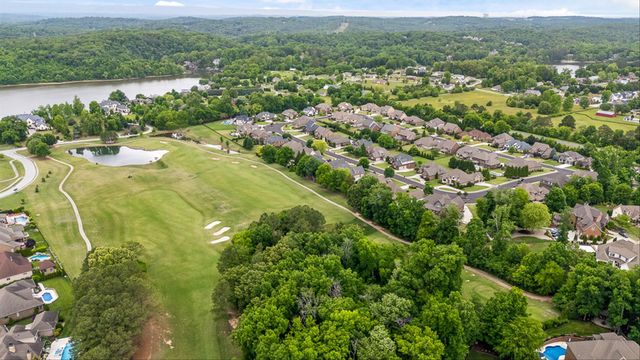 7997 Hampton Cove Drive, Ooltewah, TN 37363