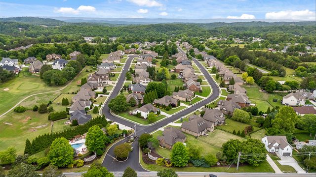 7997 Hampton Cove Drive, Ooltewah, TN 37363