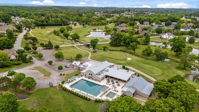 7997 Hampton Cove Drive, Ooltewah, TN 37363