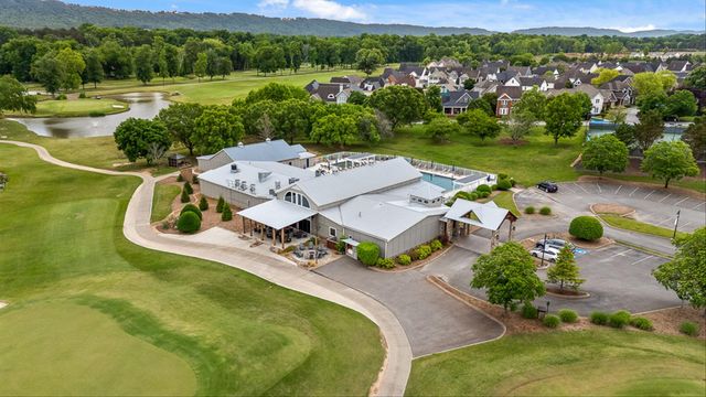 7997 Hampton Cove Drive, Ooltewah, TN 37363