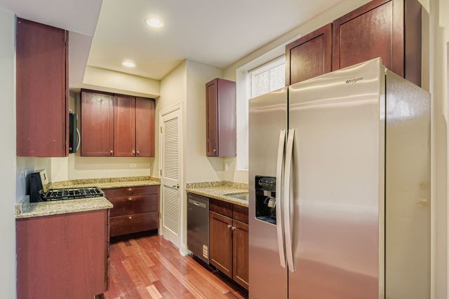 4415 N Rockwell Street 2R, Chicago, IL 60625