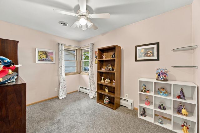 222 26TH Avenue N, Fargo, ND 58102