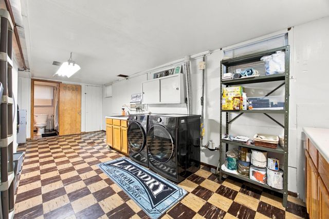 222 26TH Avenue N, Fargo, ND 58102
