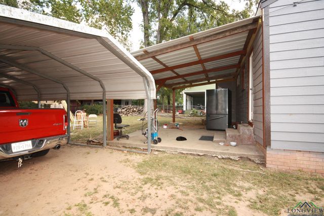 113 W Highland Ave, Longview, TX 75602