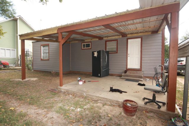 113 W Highland Ave, Longview, TX 75602