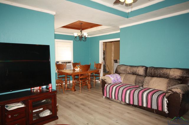 113 W Highland Ave, Longview, TX 75602