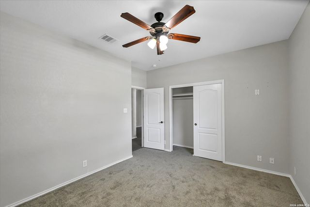 606 SEA HEADRIG DR, Cibolo, TX 78108