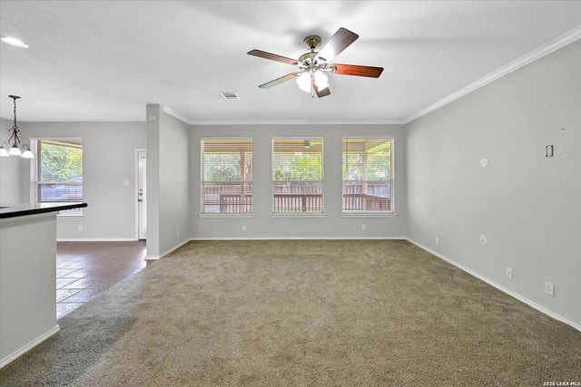 606 SEA HEADRIG DR, Cibolo, TX 78108