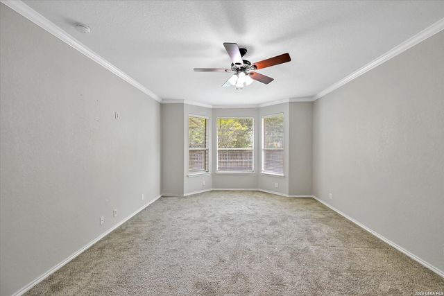 606 SEA HEADRIG DR, Cibolo, TX 78108