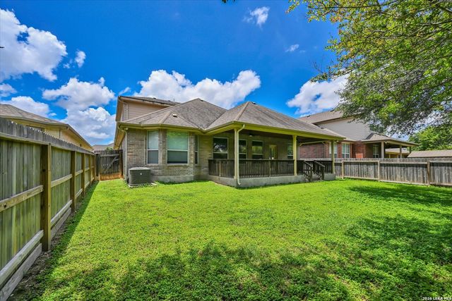 606 SEA HEADRIG DR, Cibolo, TX 78108