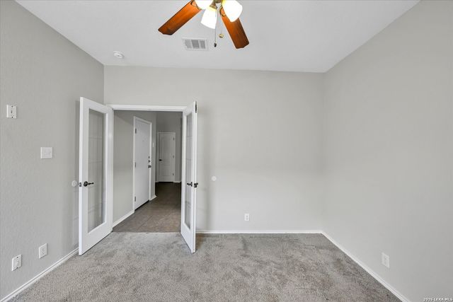 606 SEA HEADRIG DR, Cibolo, TX 78108