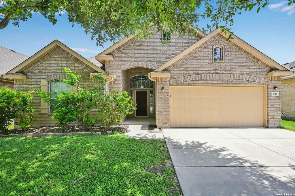 606 SEA HEADRIG DR, Cibolo, TX 78108