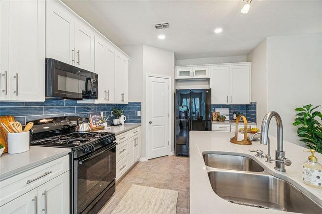 21462 WISTFUL YEARN DRIVE, Land O Lakes, FL 34637