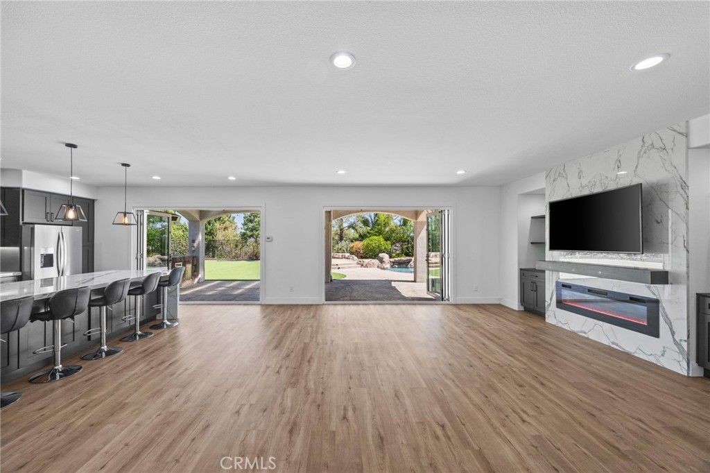 1481 Sunshine Circle, Corona, CA 92881 — photo 3