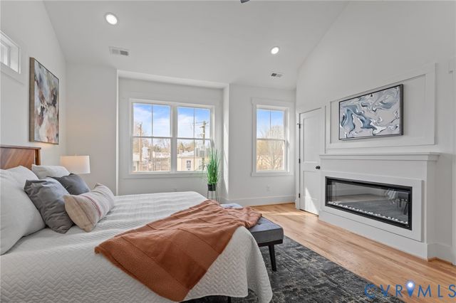 905 N 36th St, Richmond, VA 23223