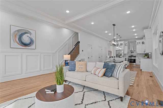 905 N 36th St, Richmond, VA 23223