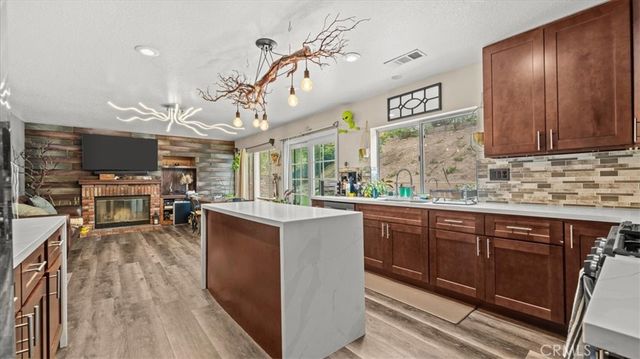 3182 Rosemary, San Bernardino, CA 92407