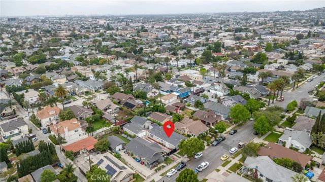 743 Ohio, Long Beach, CA 90804