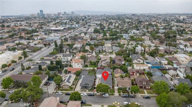 743 Ohio, Long Beach, CA 90804