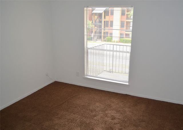5500 Boca Raton Boulevard 426, Fort Worth, TX 76112