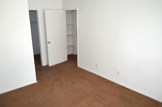 5500 Boca Raton Boulevard 426, Fort Worth, TX 76112