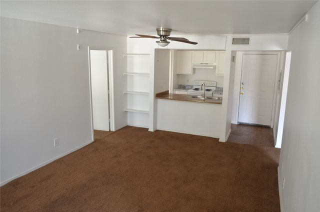 5500 Boca Raton Boulevard 426, Fort Worth, TX 76112