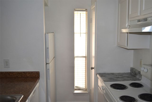 5500 Boca Raton Boulevard 426, Fort Worth, TX 76112