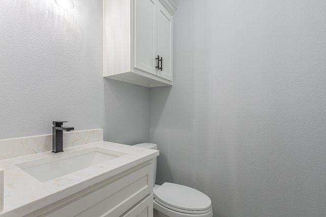109 Gordons Circle, Runaway Bay, TX 76426