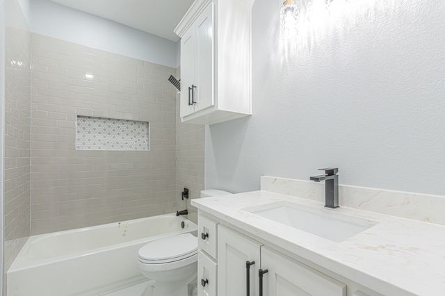 109 Gordons Circle, Runaway Bay, TX 76426