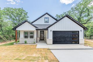 109 Gordons Circle, Runaway Bay, TX 76426