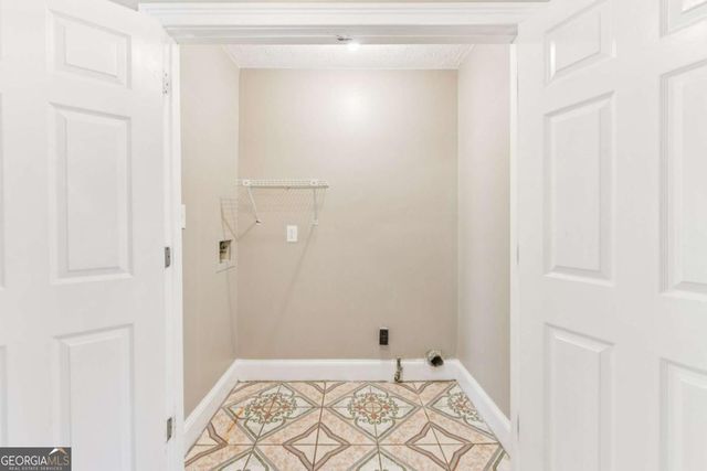 401 Autumn Leaf Way, Norcross, GA 30093