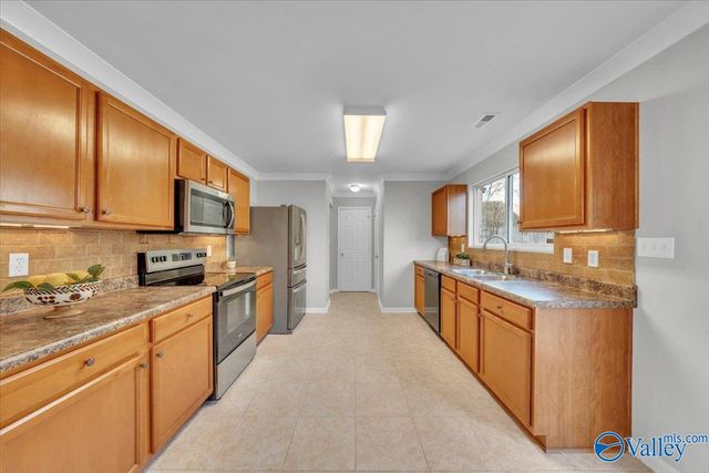 111 Sagebrook Drive, Madison, AL 35757