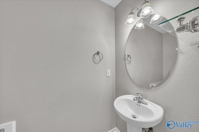 111 Sagebrook Drive, Madison, AL 35757