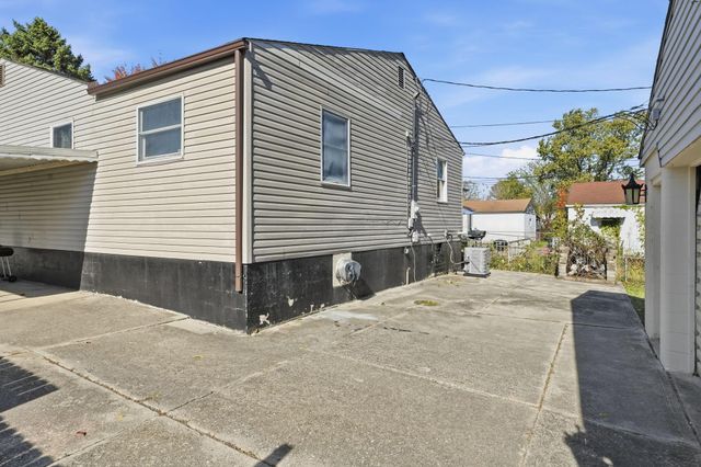 3172 Weirton Drive, Columbus, OH 43207