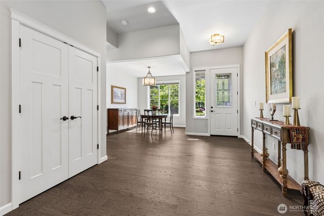 4309 Bogey Drive NE, Lacey, WA 98516