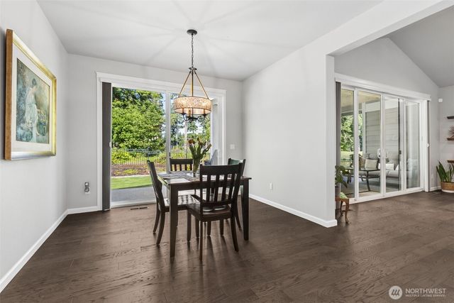4309 Bogey Drive NE, Lacey, WA 98516