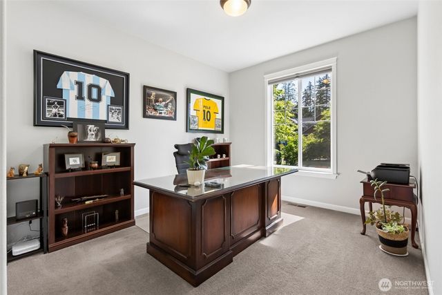 4309 Bogey Drive NE, Lacey, WA 98516