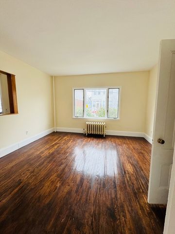 111 Walnut St 111, Everett, MA 02149