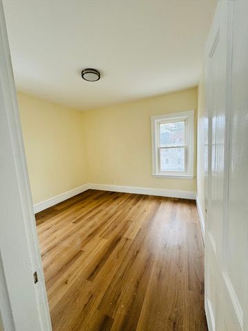 111 Walnut St 111, Everett, MA 02149