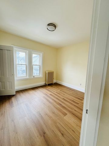 111 Walnut St 111, Everett, MA 02149