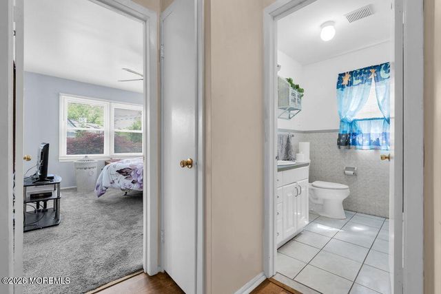 14 Dolan Avenue, Aberdeen, NJ 07747
